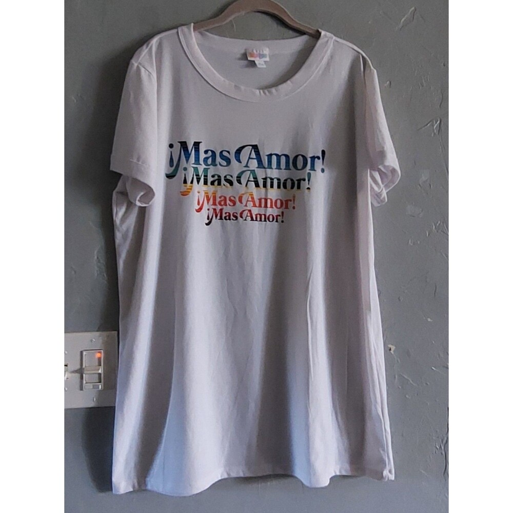 Lularoe T Shirts Women's XL, Made In Mexico, White, 20 Inch Of Armp To Armp